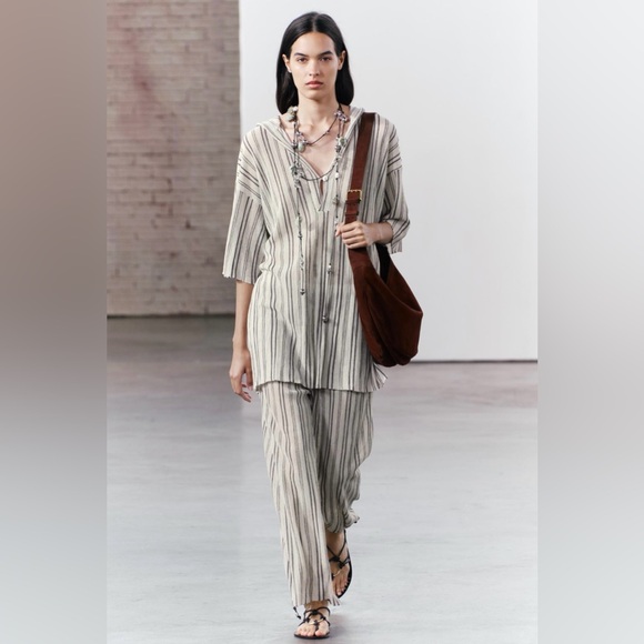 Zara Tops - Zara Tunic Linen Blend